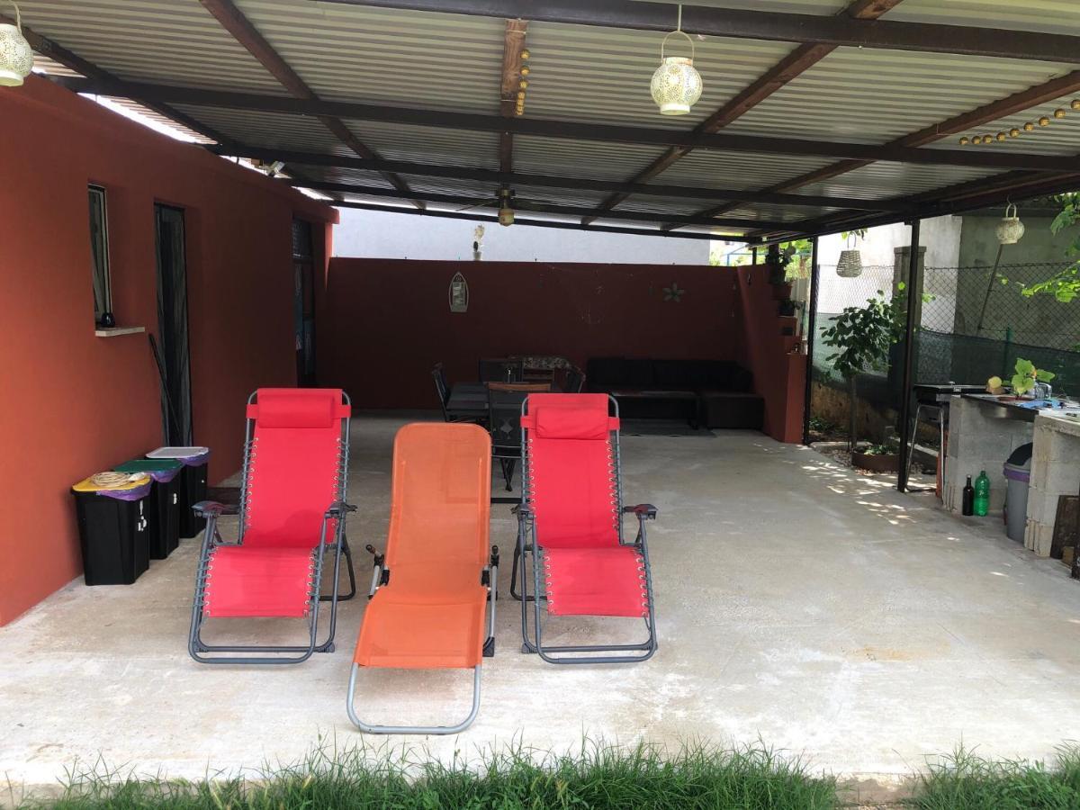 Vacation House "Andy" Pula Exterior foto